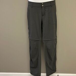 Columbia Advanced Repellency Gray Women’s Interchangeable Shorts/Pants- Size 10
